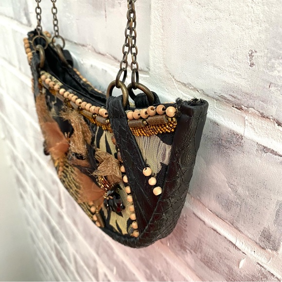Mary Frances • Half Moon Crocodile Leather Beaded Crossbody Clutch • Vintage - Picture 6 of 15